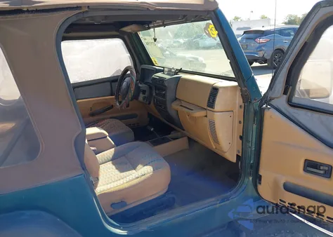 1997 Jeep Wrangler Sport z USA, uszkodzony, nr VIN 1J4FY19S3VP547673